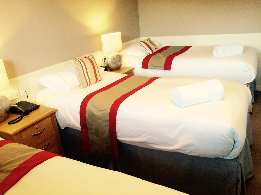Breckland Lodge Attleborough Habitación foto