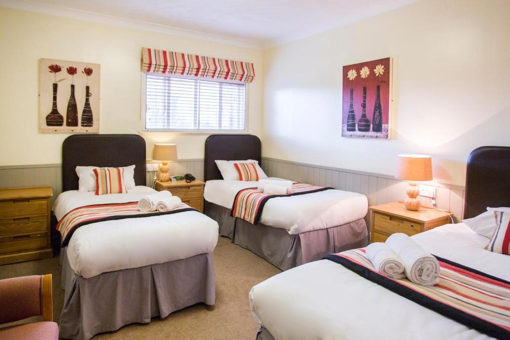 Breckland Lodge Attleborough Habitación foto